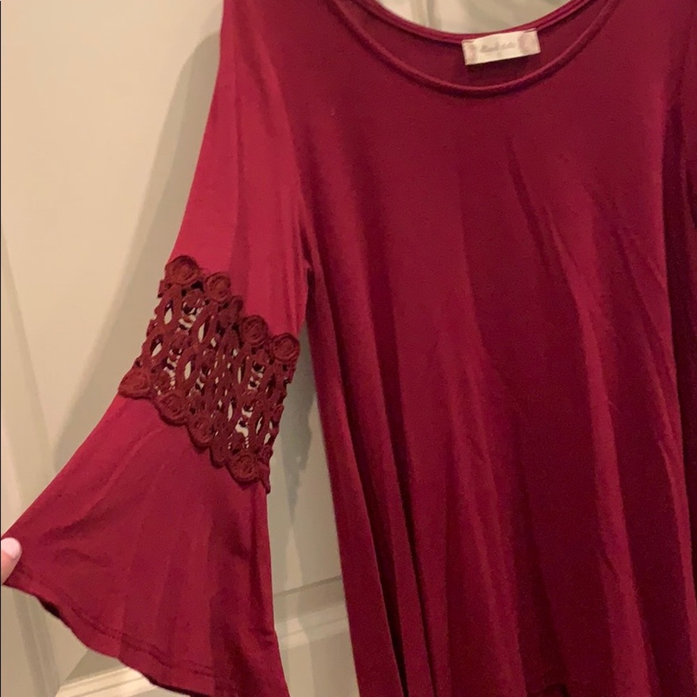 Deep red Altar’d State top! - Picture 4 of 4